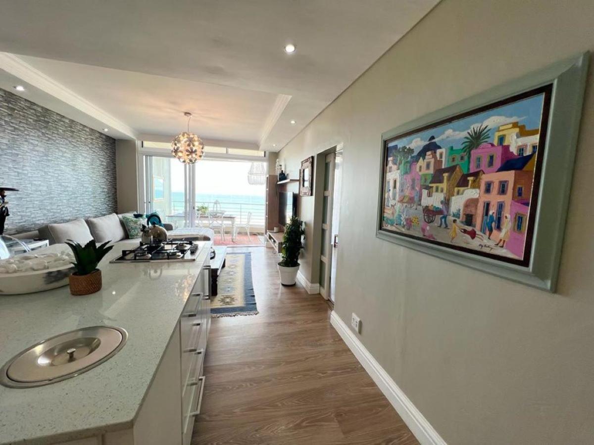 Portico 705 Cape Town